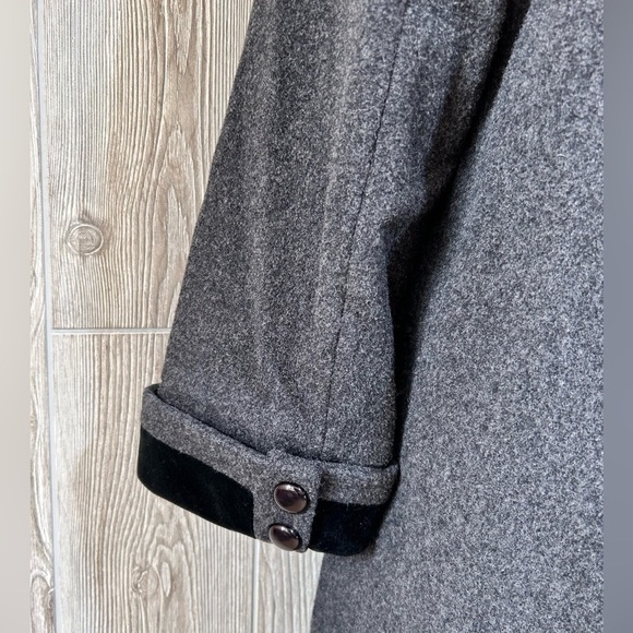 Vintage Mario de Pinto Wool Button Down Trench Overcoat with Velvet Trim Large - Picture 12 of 16